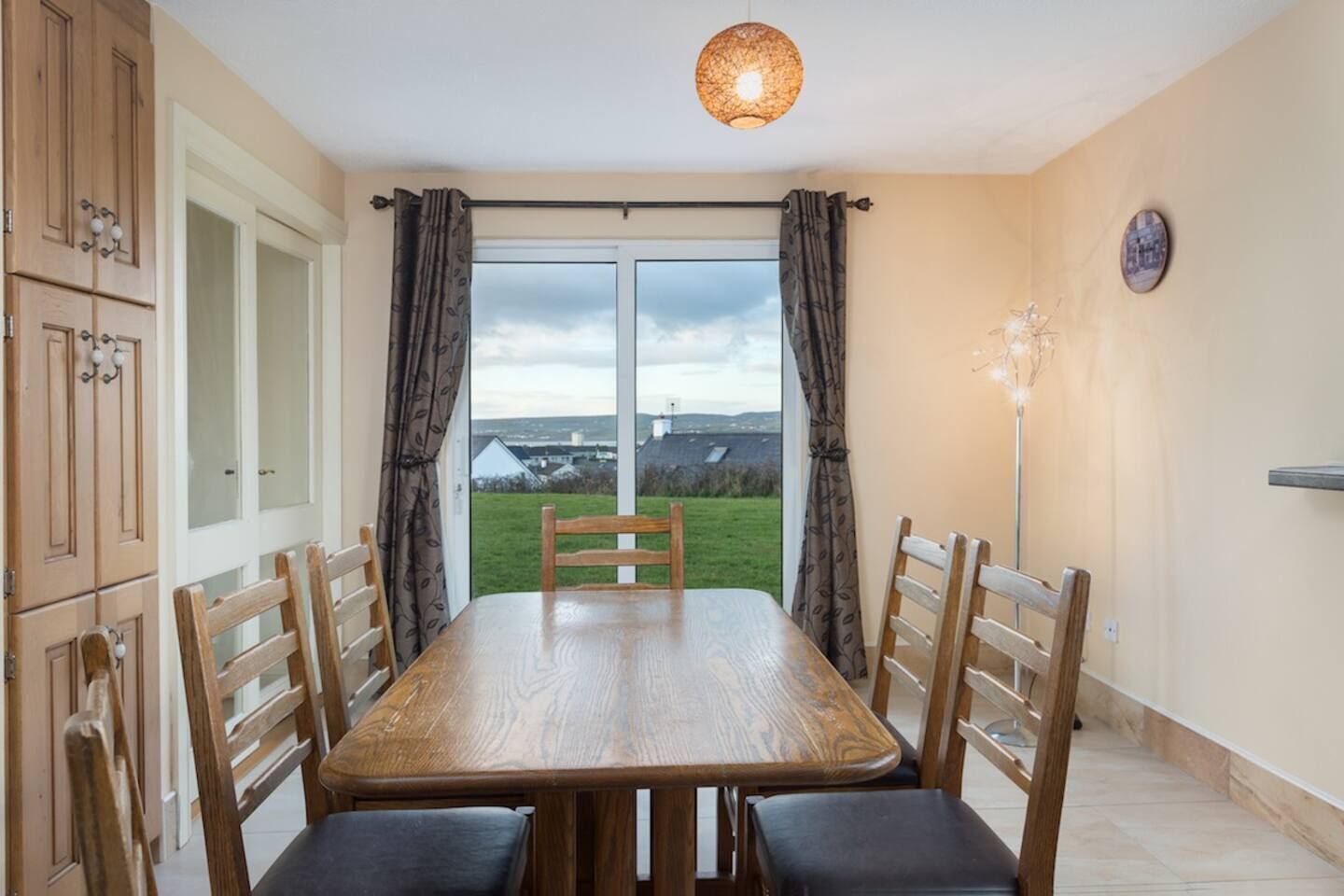 تناول الطعام