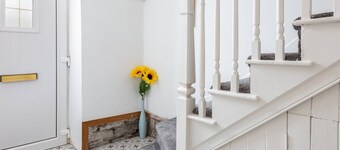 RiverView - In the Market Town of Ennistymon, Riverview - a short walk to EVERYTHING Ennistymon