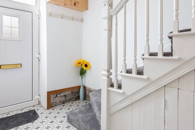 RiverView - In the Market Town of Ennistymon, Riverview - a short walk to EVERYTHING Ennistymon