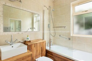 Towels - Shutters - Lovely Family Home! (Lahinch)