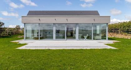 Ellery Lodge - Luxury Family Holiday Home