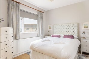 3 多间卧室、WiFi、床单