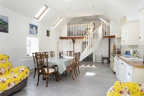 Dining - Egan’s Cottage | 5km from Lahinch (Lahinch)