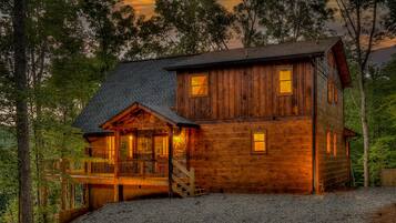Cabin, 4 Bedrooms | Exterior