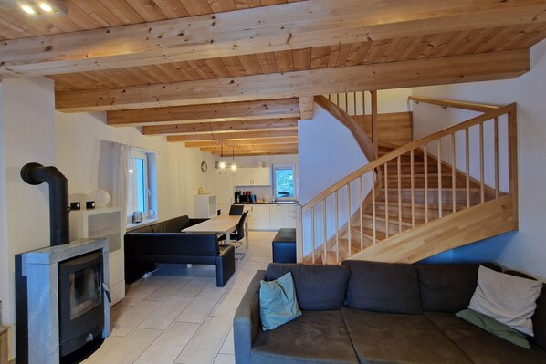 Smart TV, fireplace - Chalet in Kötschach by Ski Slopes (Kötschach-Mauthen)