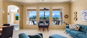 Mountain View Retreat by Casago