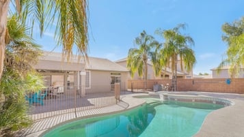 House, 3 Bedrooms | Pool | Outdoor pool