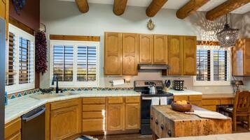 Nhà, 3 phòng ngủ | Bếp riêng