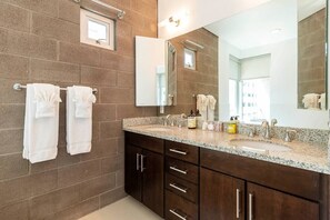 Bathtub, hair dryer