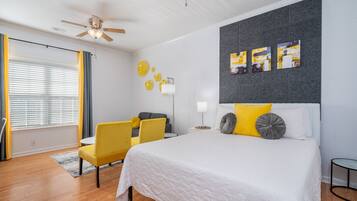 1 habitación, escritorio, tabla de planchar con plancha y wifi gratis