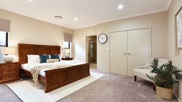 5 camere, ferro/asse da stiro, accesso a Internet