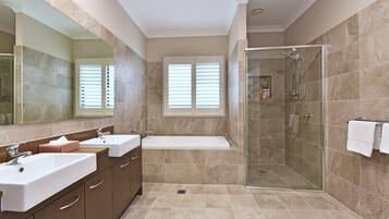 Vasca, asciugacapelli