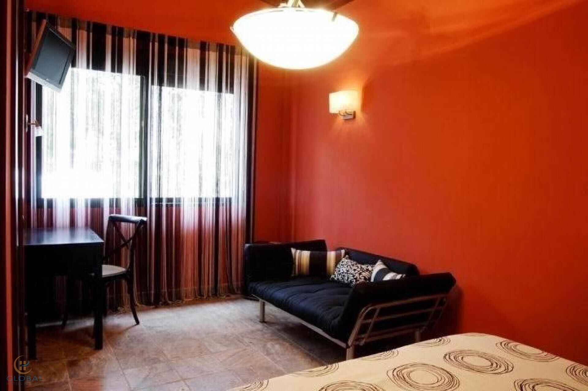 6 bedrooms, free WiFi