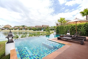 Luxury Double Room, 1 King Bed, Non Smoking | Terrace/patio