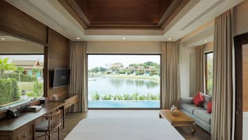 Free minibar items, in-room safe, desk, laptop workspace