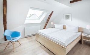 3 bedrooms, free WiFi, bed sheets