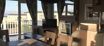 Cosy retreat situated near the Estuary
