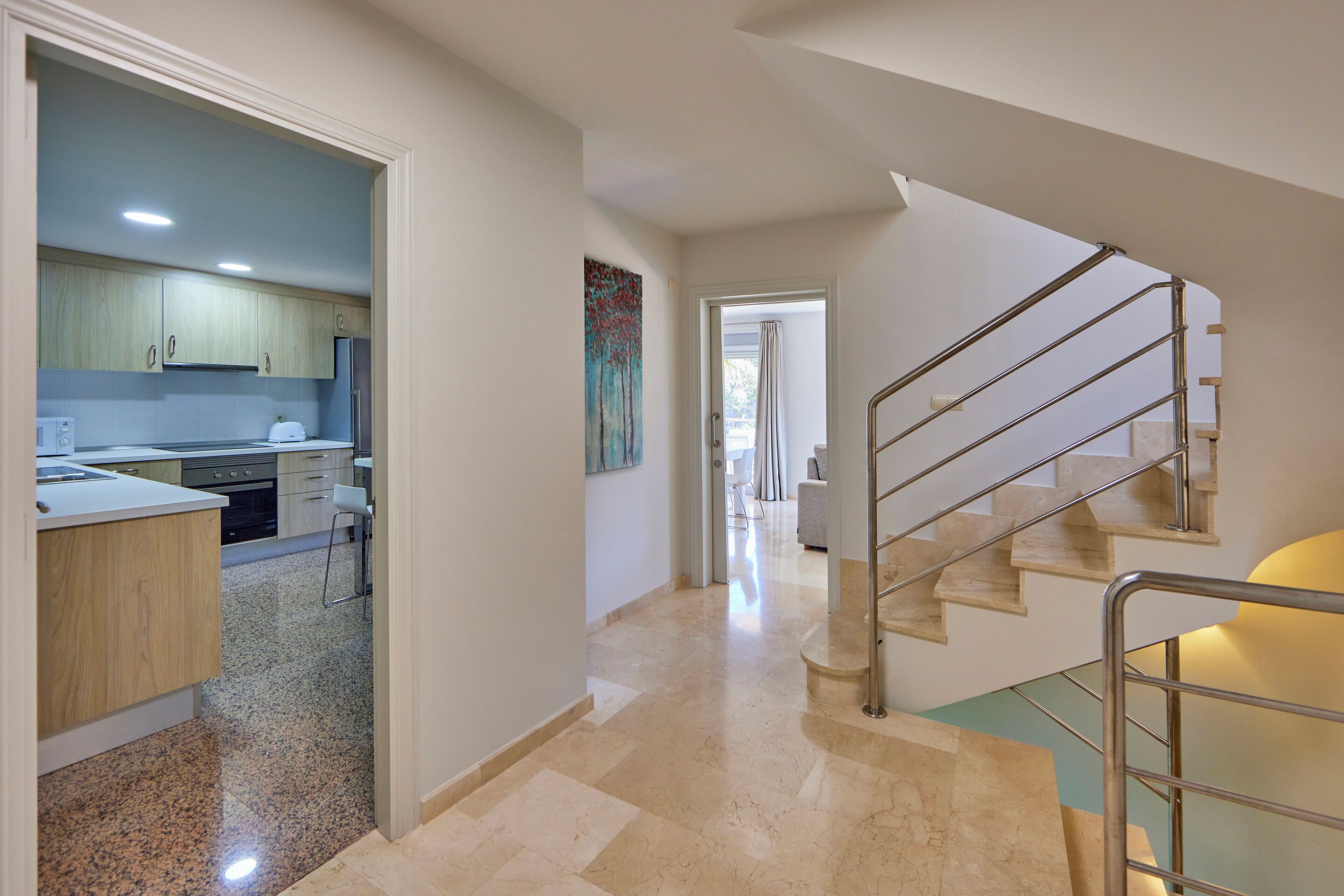 3 habitaciones, tabla de planchar con plancha y wifi gratis 