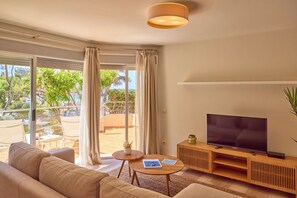Standard Beach House | Living room - Universal Aquamarin Beach Houses (Andraitx)