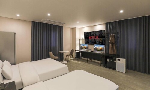 Grace Hotel
