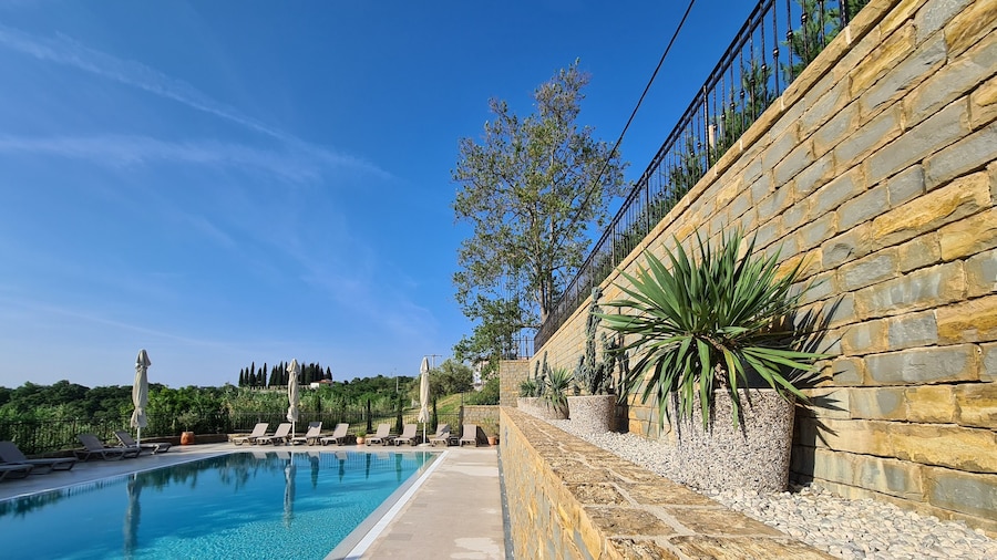 Hotel Stara šola - Oleander Resort