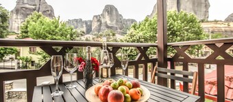 Meteora Heaven and Earth Kastraki