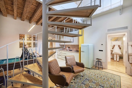 Duplex Apartment | 1 bedroom, pillowtop beds, free minibar items, in-room safe