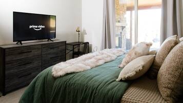 3 bedrooms, WiFi, bed sheets