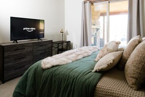 3 bedrooms, WiFi, bed sheets