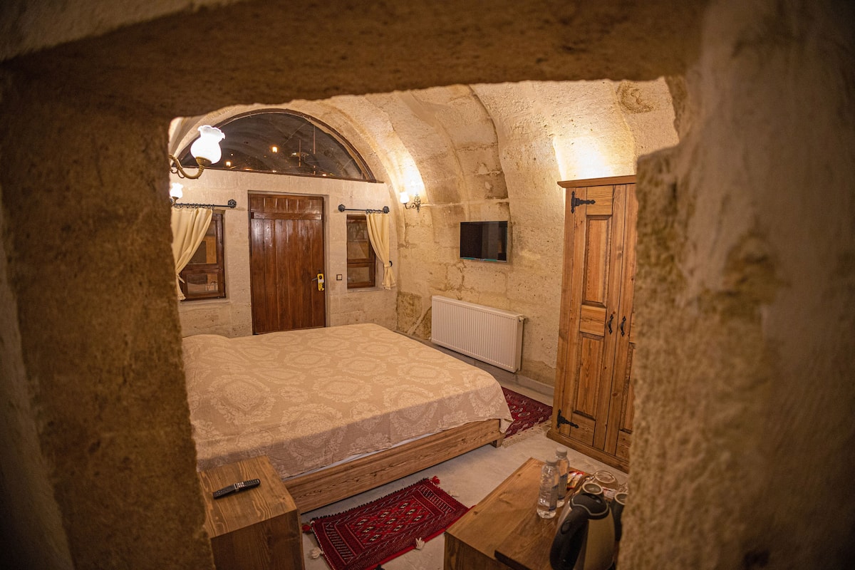1 bedroom, Select Comfort beds, minibar, individually decorated