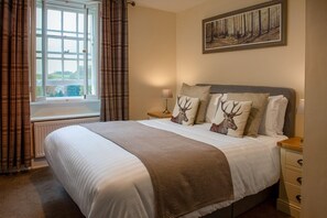 Hypo-allergenic bedding, individually decorated, individually furnished - The Harts Head (Settle)