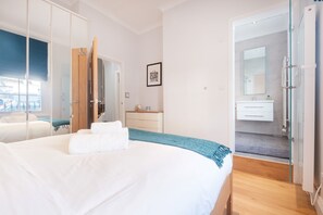 Appartement Ville | 3 chambres, décoration personnalisée, bureau