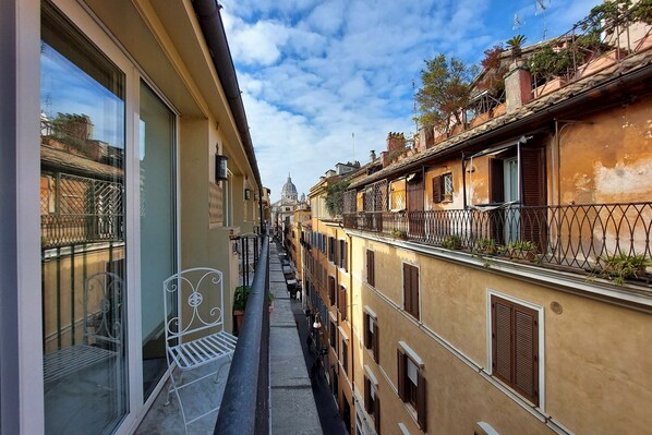 迷你吧、客房內保險箱、獨特裝潢、布置獨特