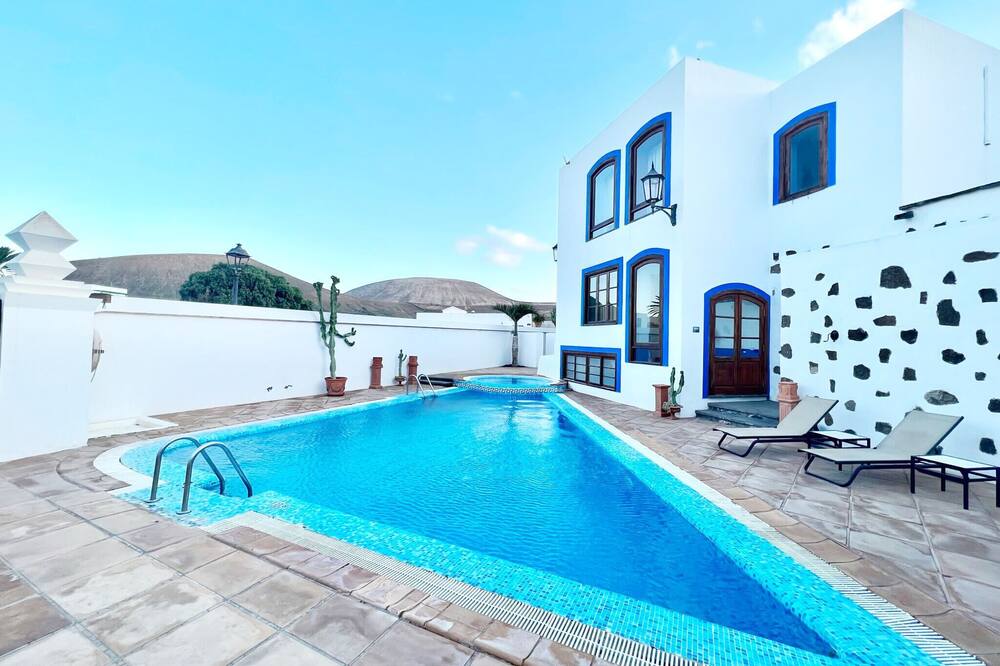 Doble classic BB, Wifi gratis, bonita piscina