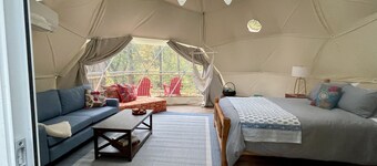 Seasonal, Cozy Geo-Dome with Heat/AC on Private Hiking paradise in Gunks.