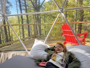 Property grounds - Seasonal, Cozy Geo-Dome with Heat/AC on Private Hiking paradise in Gunks. (Wallkill)