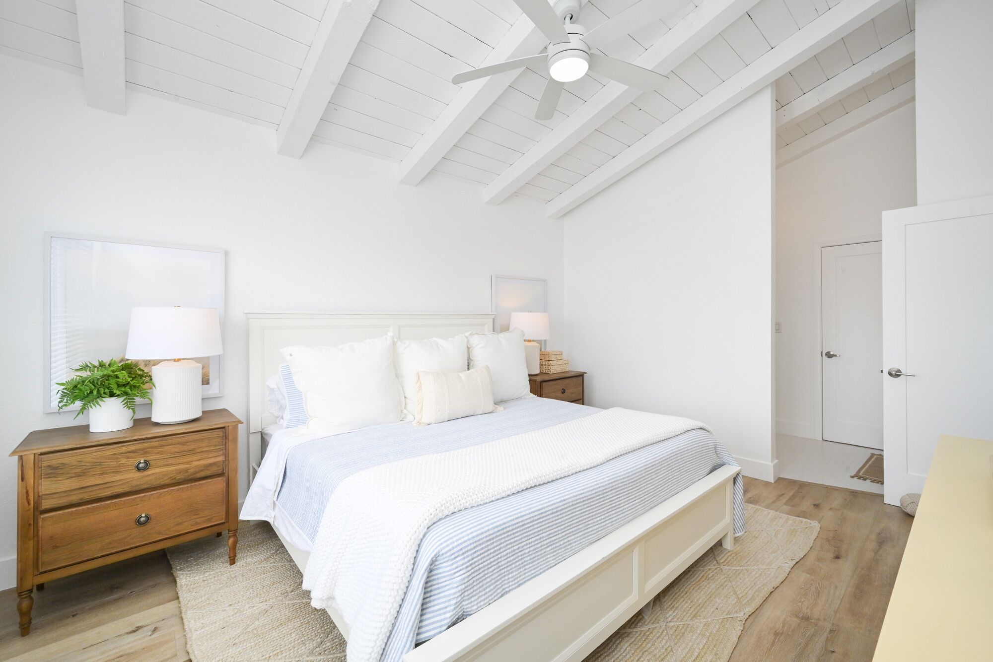 3 bedrooms, iron/ironing board, travel cot, WiFi