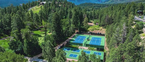 Terrain de sport