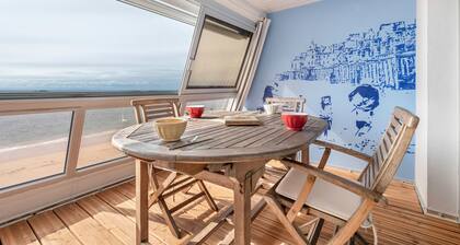 Face à la mer, appartement sous les toits pour 4