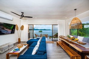 Televisión y oficina