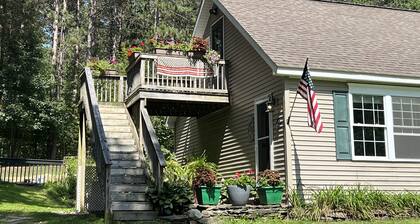Fernwood Guesthouse Garden Room, 1 of 2, near Dreams Park and Arnold Lake