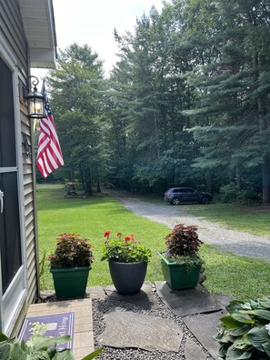 Property grounds - Fernwood Guesthouse Garden Room, 1 of 2, near Dreams Park and Arnold Lake (Milford)