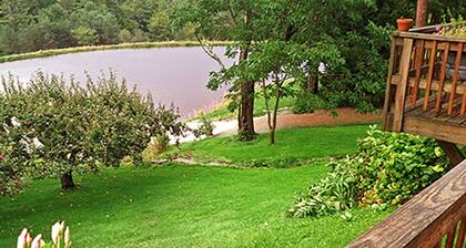 Gardenview - Near All Star Village, beautiful gardens, scenic private pond