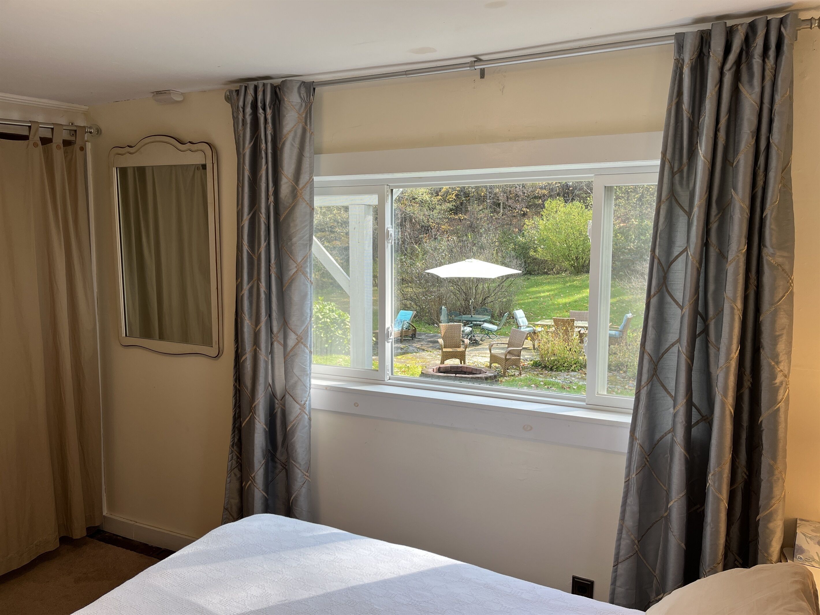 4 chambres, bureau, fer et planche à repasser, Wi-Fi gratuit