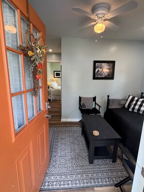 1 camera, ferro/asse da stiro, Wi-Fi gratuito, lenzuola