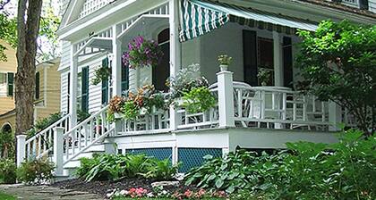 Nelson Pines Rose Rm - 1 of 3 private rooms in Cooperstown Classic Victorian