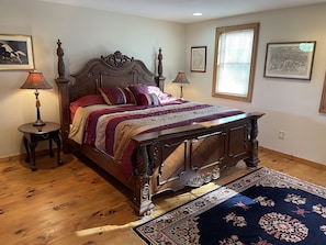 5 bedrooms, iron/ironing board, free WiFi, bed sheets - Pine Grove - Near Dreams Park + Cooperstown, fire pit, game room (Hartwick)