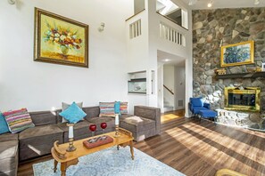 Fireplace, DVD player