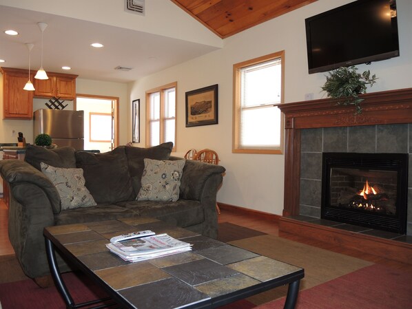 Televisión, chimenea