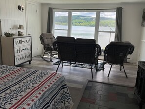 4 soverom, strykejern/-brett, wi-fi (inkludert) og sengetøy